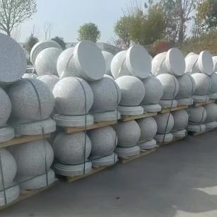 金昌 白麻花岗岩石材圆球，石球，挡车球，隔离球，景观石球，风水球等