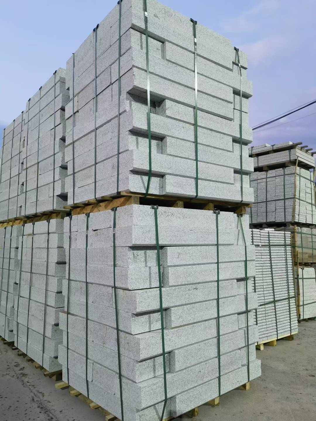 金昌 芝麻白花岗岩路沿石，路缘石，路肩石，道牙，立缘石，马路牙子，街沿石，侧石等