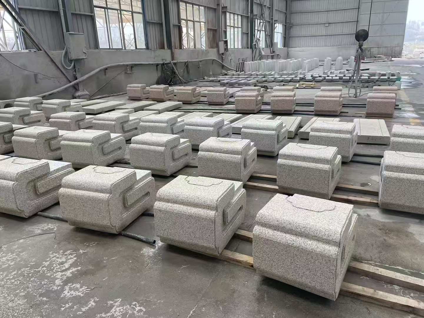 金昌 白麻花岗岩异形加工-石凳，坐凳