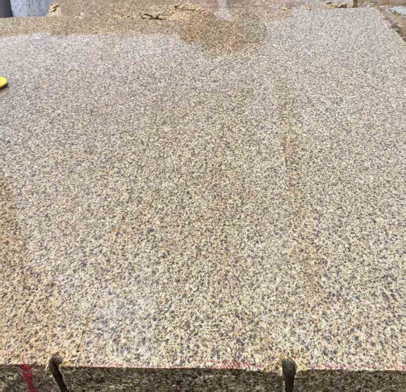 金昌 黄金麻花岗岩石材方料