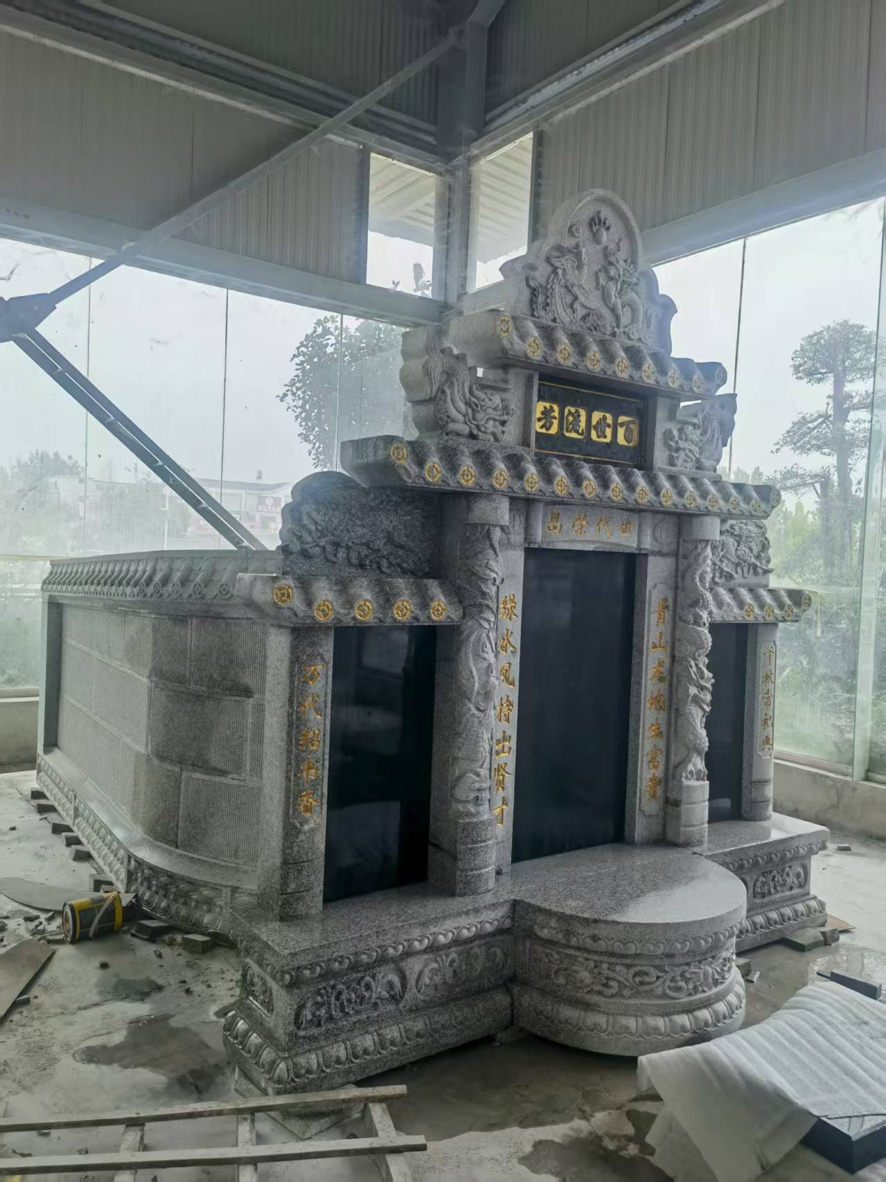 金昌 芝麻白墓碑效果展示图