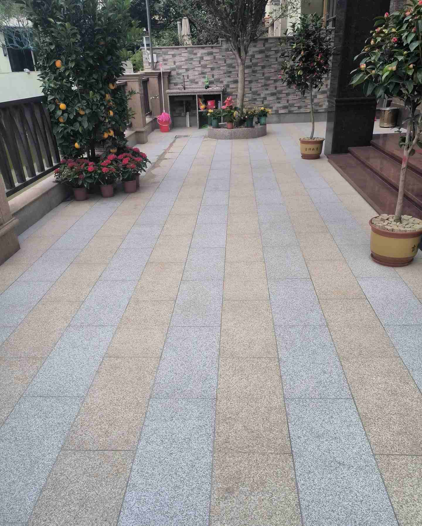 金昌 黄金麻白麻荔枝面庭院铺装展示