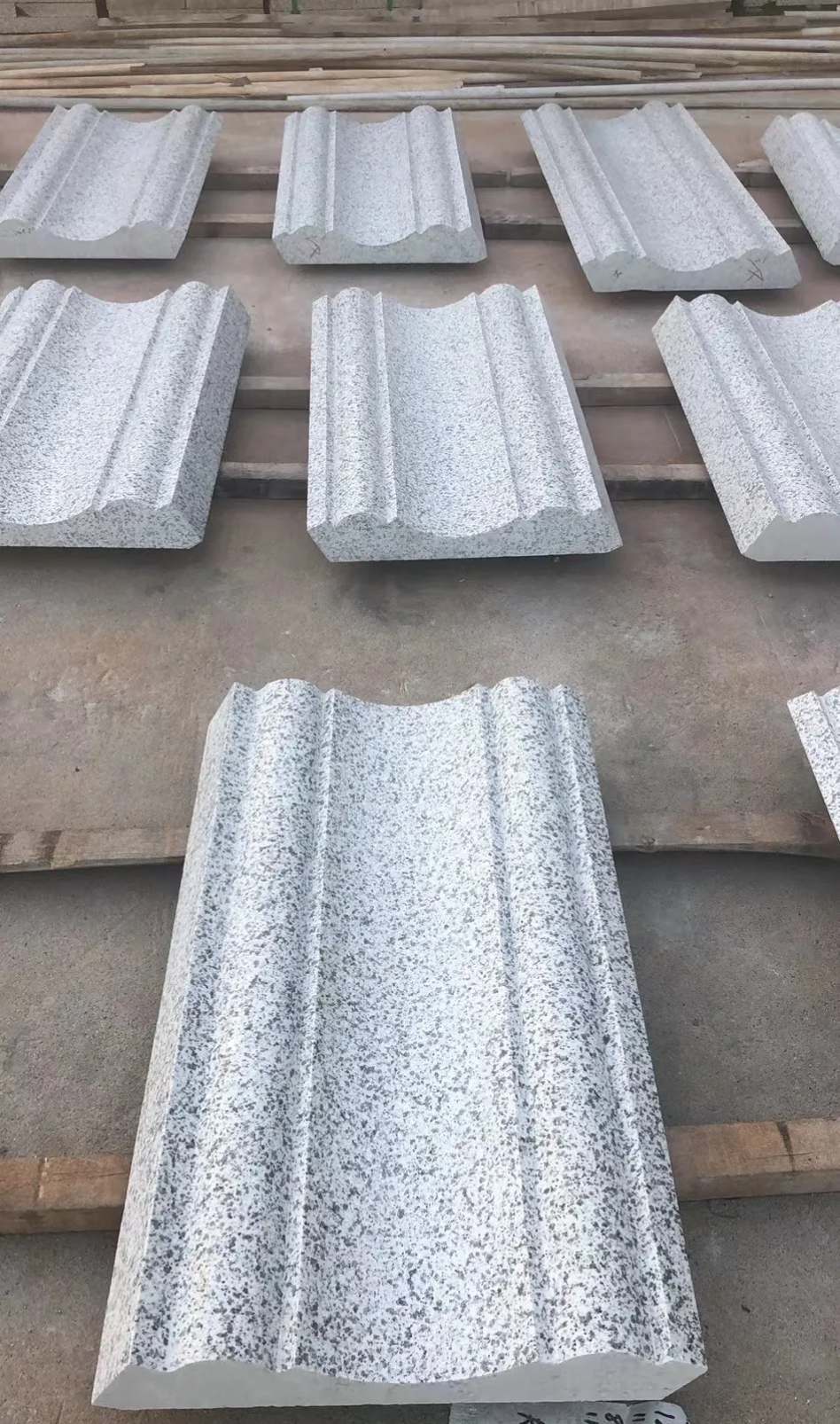 金昌 白麻花岗岩光面别墅线条