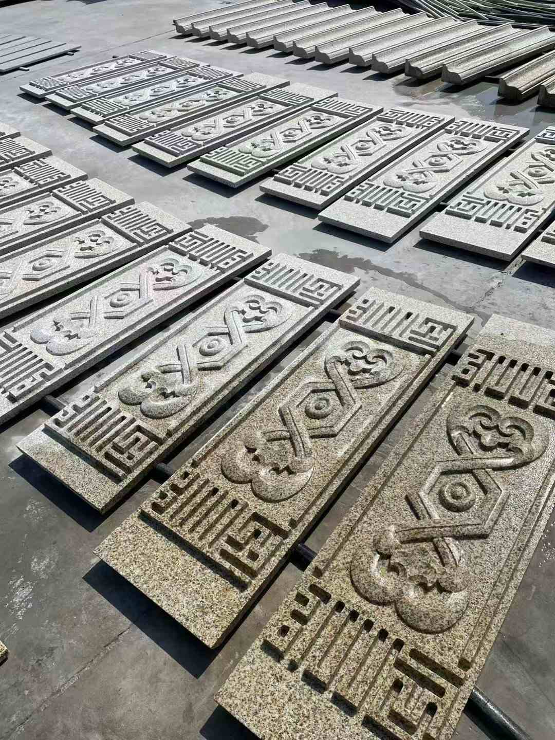 金昌 黄金麻花岗岩外墙雕刻板