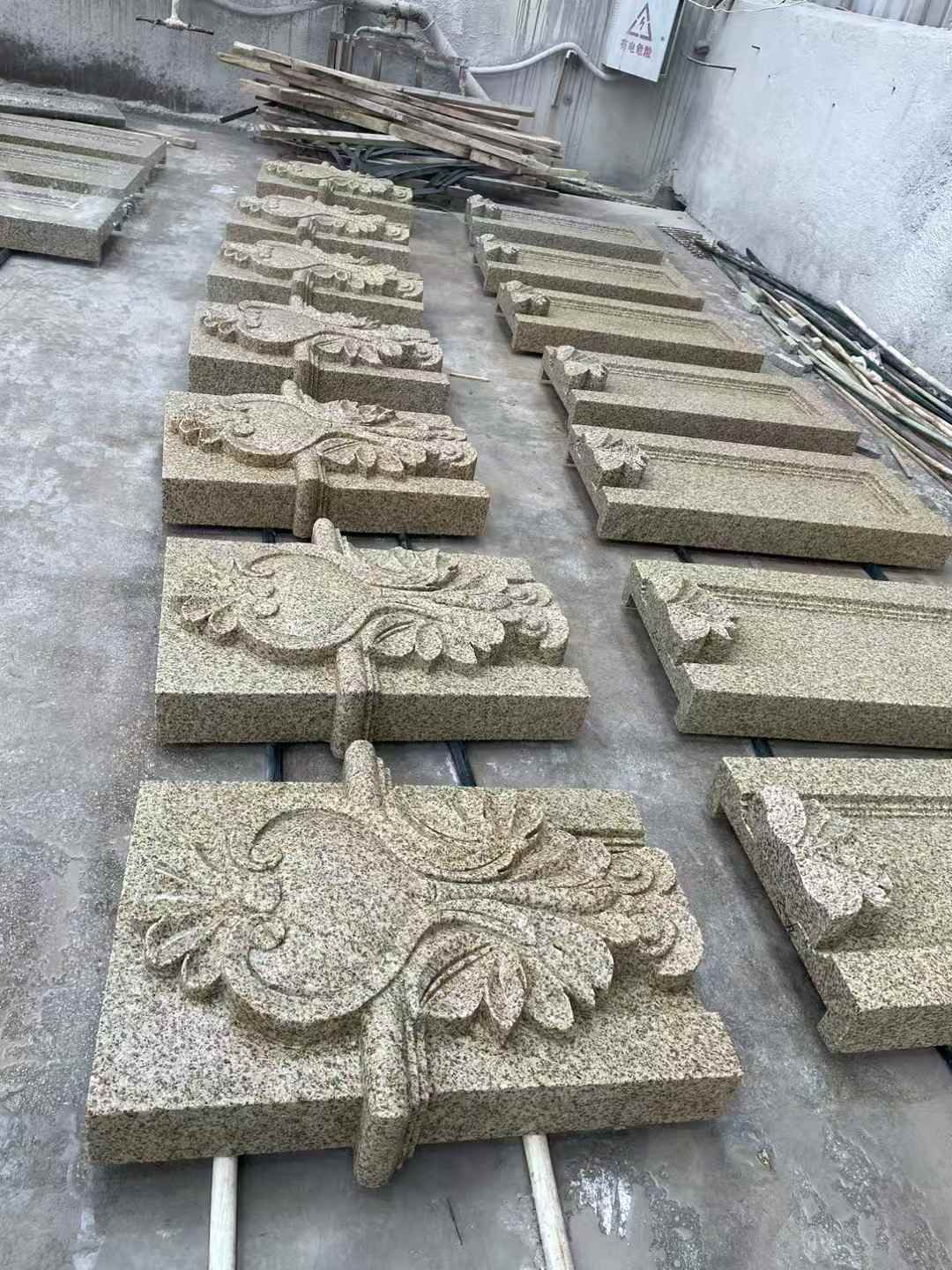 金昌 黄金麻花岗岩别墅外墙雕刻板