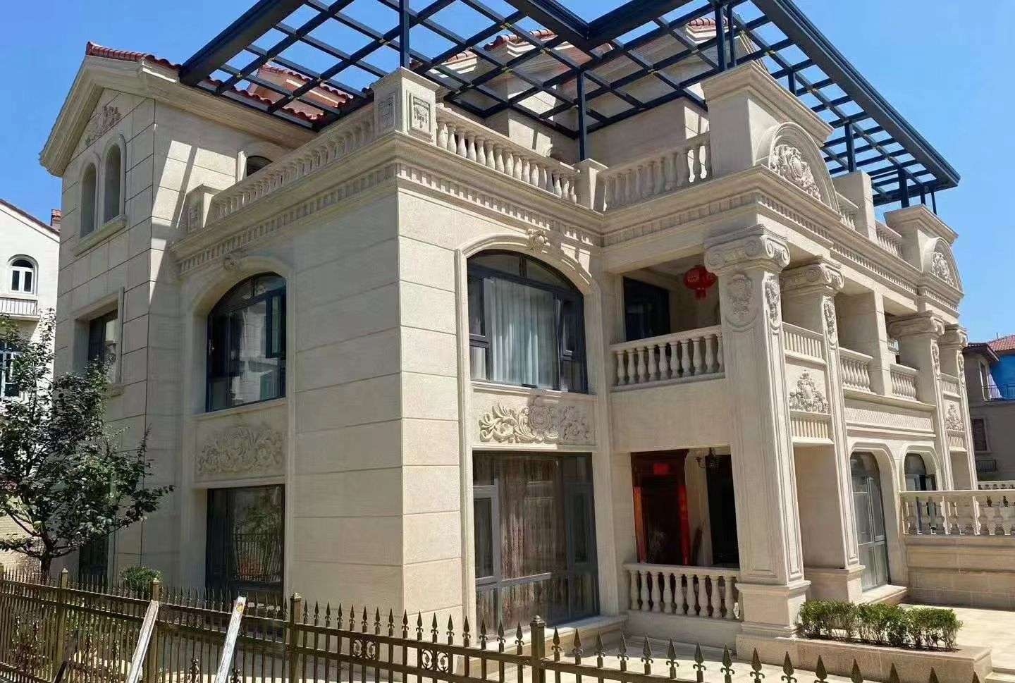 金昌 黄金麻花岗岩荔枝面别墅外墙干挂