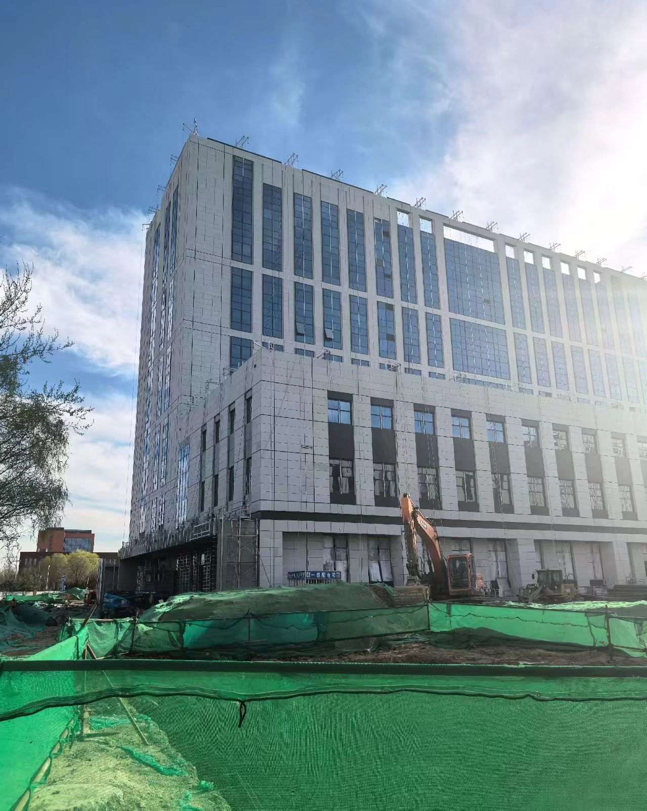 金昌 白麻花岗岩石材外墙干挂