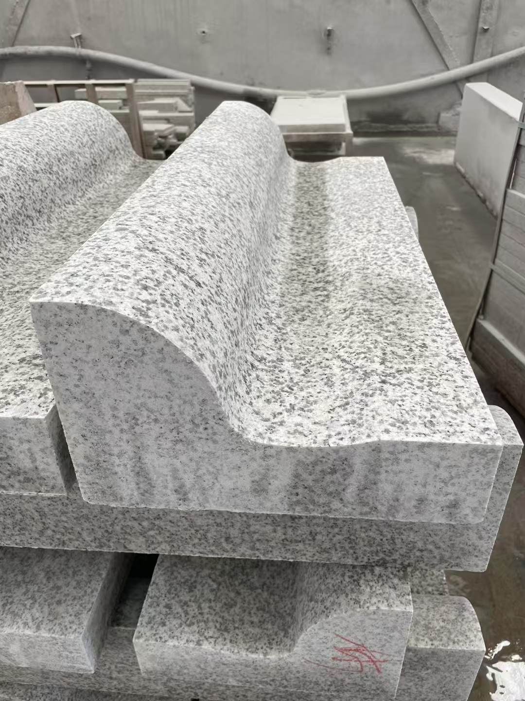 金昌 白麻花岗岩S型路沿石，路侧石，马路牙子等